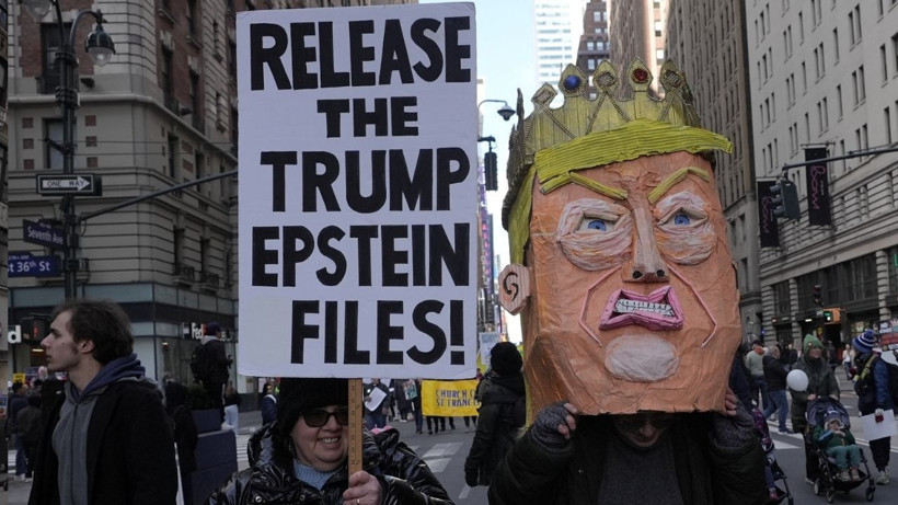 ABD'de Trump karşıtı "Krallara Hayır" gösterileri: Milyonlarca insan meydanları doldurdu - Resim: 3