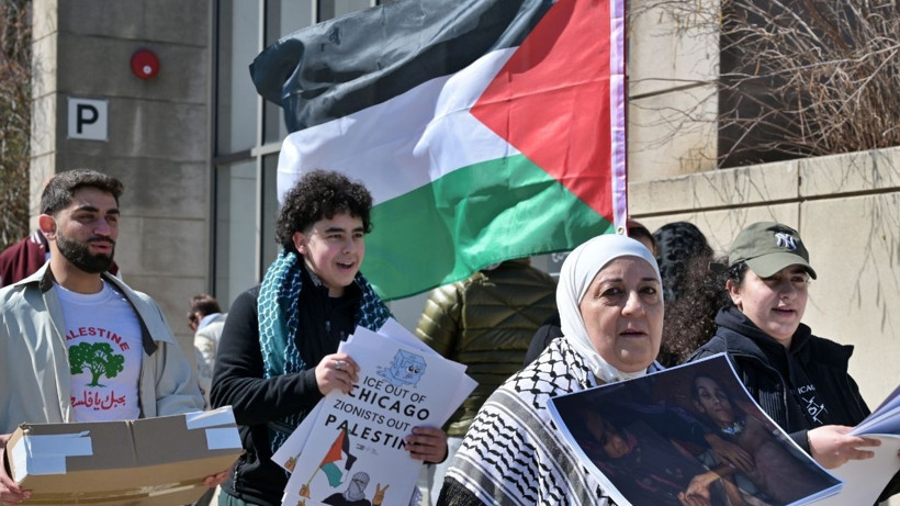 ABD'de Trump karşıtı "Krallara Hayır" gösterileri: Milyonlarca insan meydanları doldurdu - Resim: 12