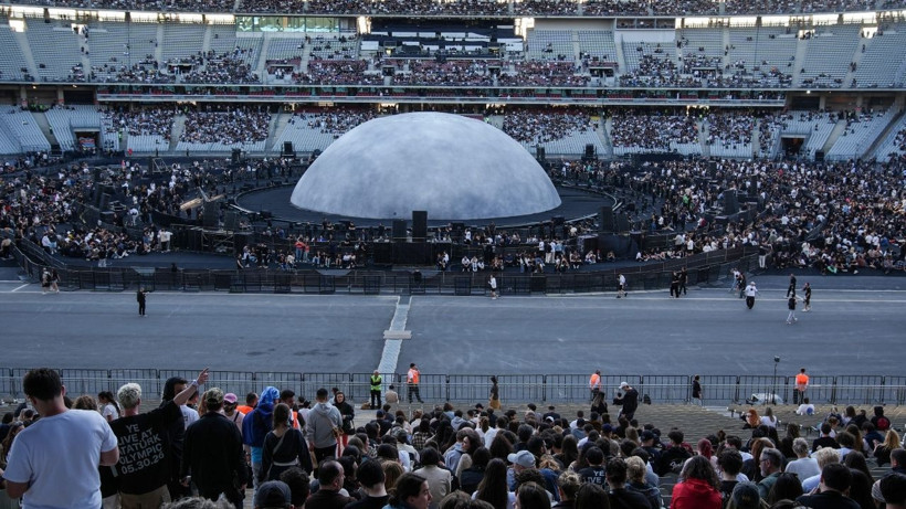 Atatürk Olimpiyat Stadyumu’nda dev konser: Kanye West 118 bin kişiye seslendi - Resim: 3