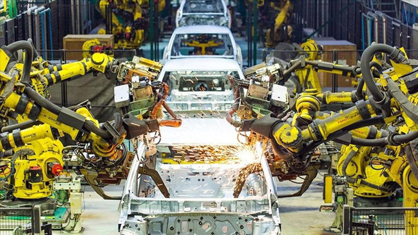 Otomotiv devinden sürpriz dönüşüm: Fabrikanın geleceği masada - Resim: 4