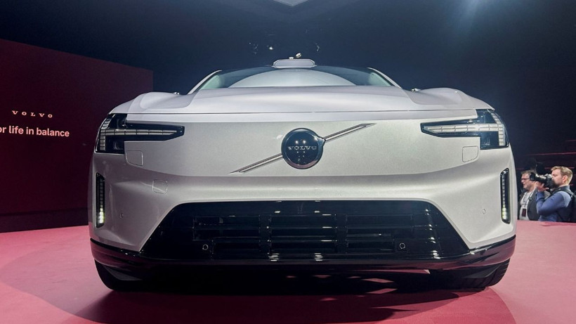 Volvo ES90 Türkiye'de satışa çıktı: Fiyatı ve özellikleri belli oldu - Resim: 5