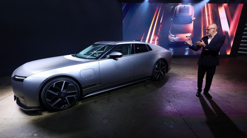 Jaguar'ın elektrikli lüks otomobilinin fiyatı belli oldu! 1000 beygirin üzerinde güç - Resim: 5