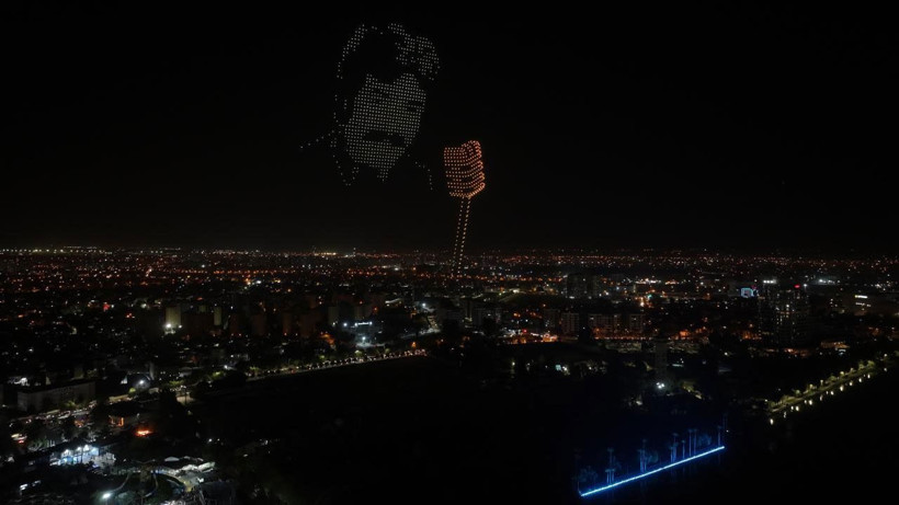 Adana Lezzet Festivali'nde "lezzetli" gösteri: Gökyüzü dronlarla bezendi - Resim: 5
