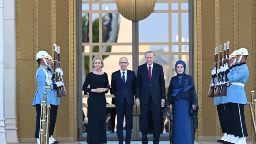 Ankara NATO Liderler Zirvesi'nden aile fotoğrafı: Erdoğan çifti liderlerle aynı karede! - Resim: 11