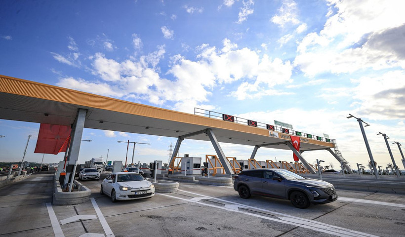 Mersin'de 52 kilometrelik otoyol açıldı: 2,5 saatlik yol 18 dakikaya düşüyor - Resim: 2