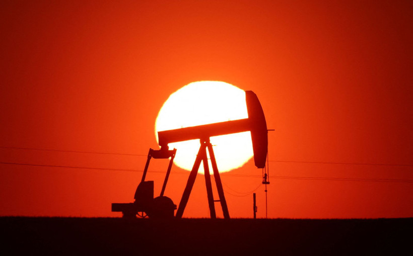 Hürmüz Boğazı'nda arz endişesi: Brent petrol 102 dolara çıktı - Resim: 1