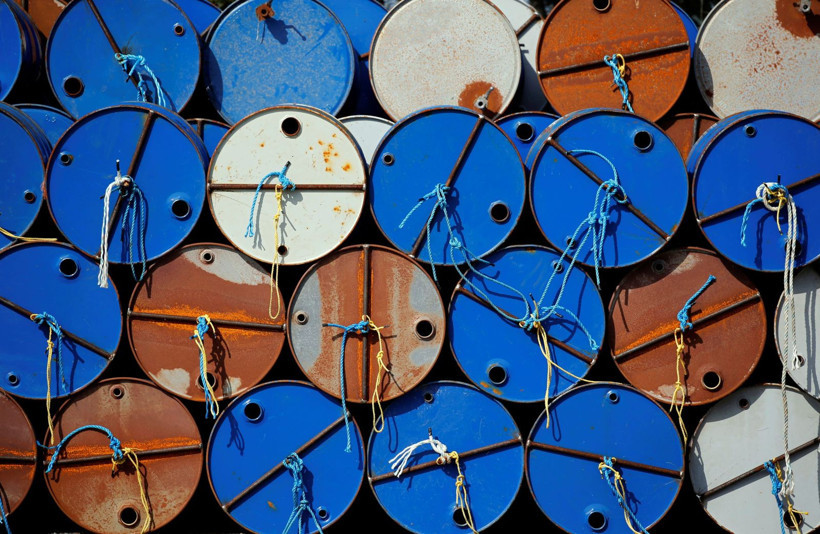 Brent petrol beş ayın zirvesine yakın: Arz riskleri fiyatları destekliyor - Resim: 4