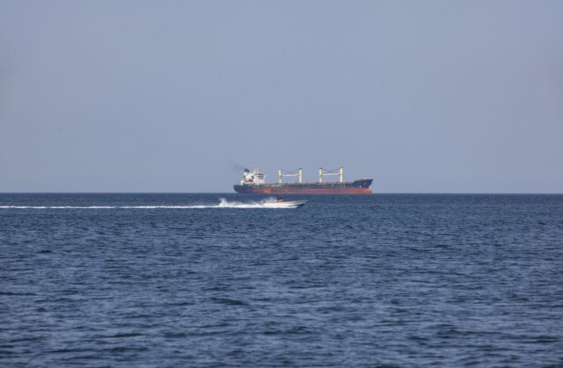 Hürmüz durma noktasında, gözler diğer boğazlarda: İşte en kritik 7 petrol rotası ve Türkiye detayı - Resim: 5