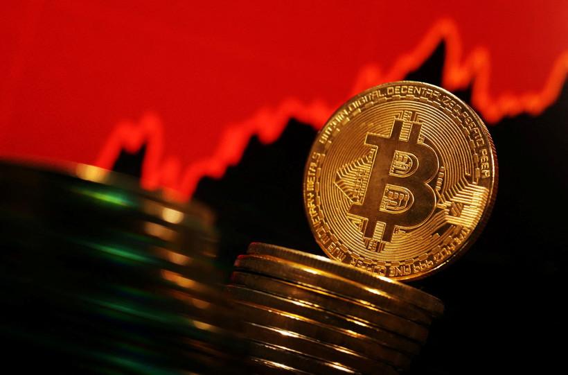 Bitcoin yeni rekorlar kırıyor: 100 bin dolar yolculuğunda neler yaşandı? - Resim: 1