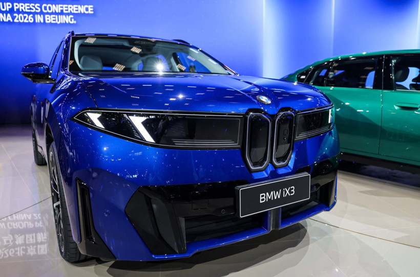 Şarj korkusuna 800 kilometrelik test: BMW'den ezber bozan menzil - Resim: 2