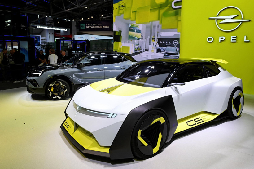 Opel STX Concept’in ilk detaylarını açıkladı: Aerodinamik gövde, elektrikli altyapı - Resim: 3