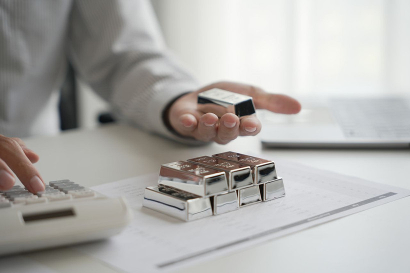 Değerli metalde arz daralıyor, yatırım talebi patlıyor: Açık 46 milyon onsu aşacak - Resim: 2