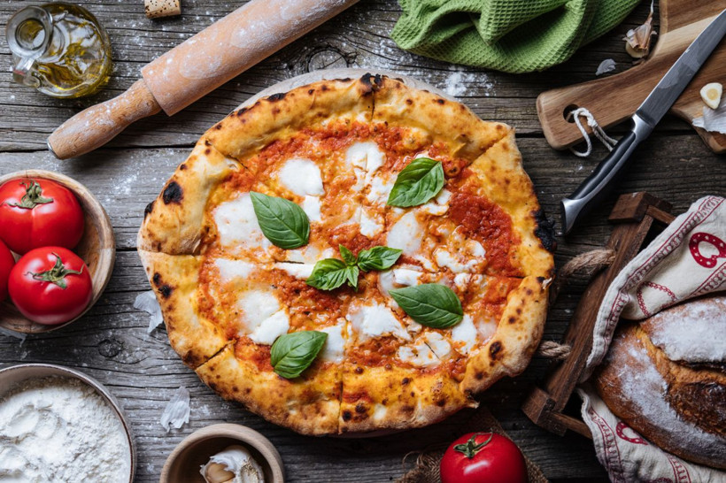 Domino's, Pizza Hut, Papa John's... İflaslar, şube kapatmalar ve borçlar, pizza devleri krizde - Resim: 8