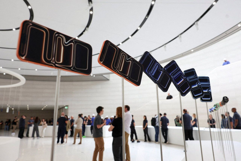 Apple bu yıl yeni iPhone'u tanıtmayabilir! Tedarikçiden iPhone 18 iddialarına yanıt - Resim: 1
