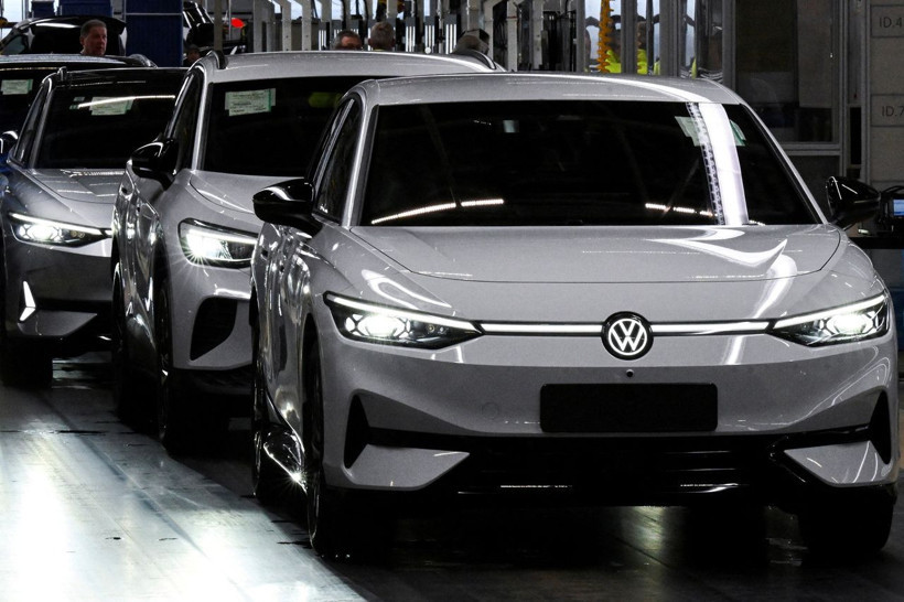 Alman otomotiv devinden tarihi plan: Fabrikalar kapanıyor, 100 bin kişi işten çıkarılıyor - Resim: 5