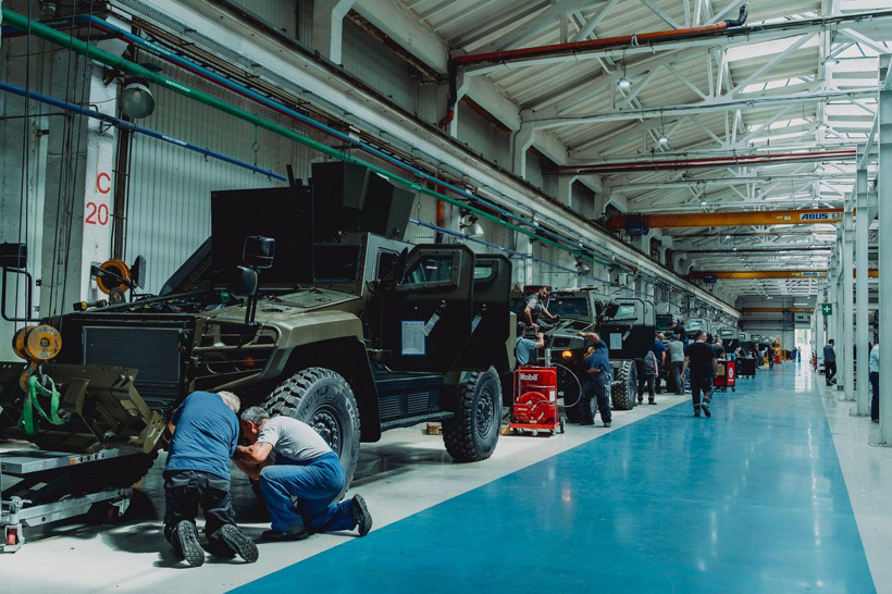 Otokar'ın dev ihracatında yeni perde! Romanya ordusuna ilk COBRA II teslimatı yapıldı - Resim: 1