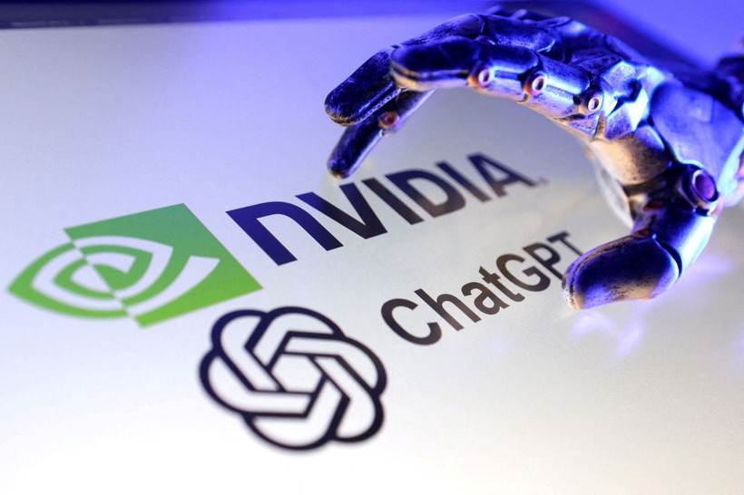 OpenAI, ChatGPT'li yeni cihazını tanıtmaya hazırlanıyor: Ekran yok sesli iletişim var! - Resim: 4