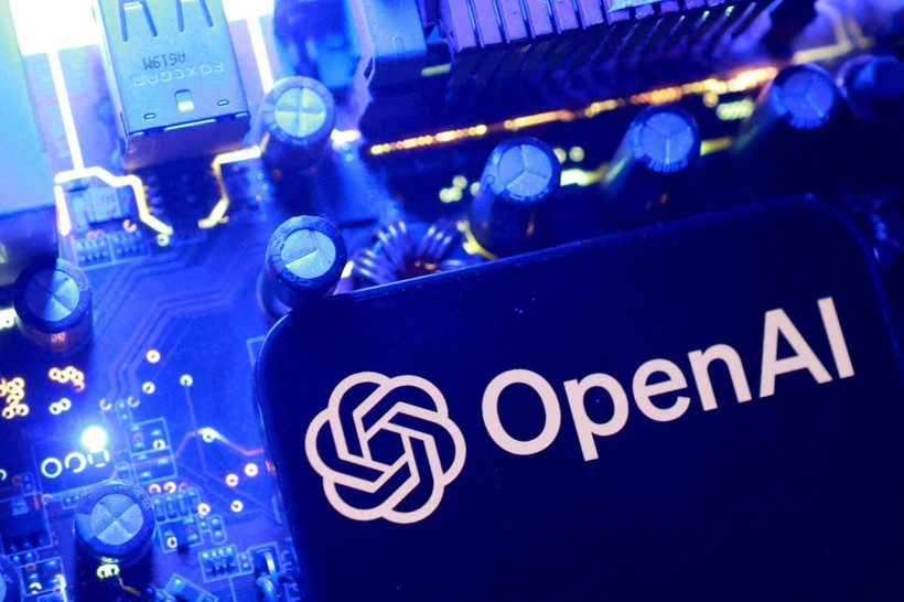 OpenAI, ChatGPT'li yeni cihazını tanıtmaya hazırlanıyor: Ekran yok sesli iletişim var! - Resim: 1