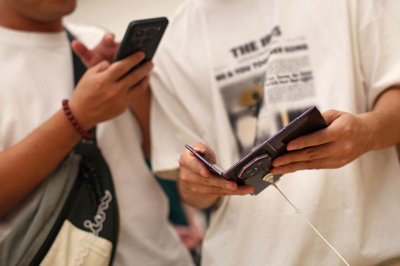 Katlanabilir telefon rekabeti kızıştı: İşte dev markaların yeni modelleri - Resim: 4