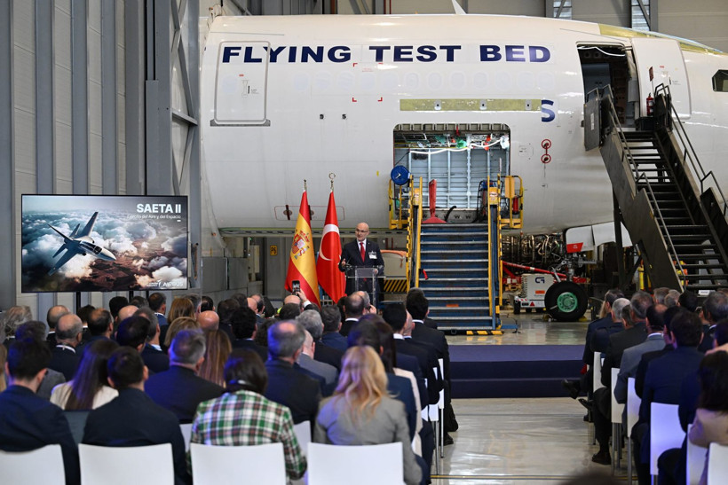 İspanya ile HÜRJET anlaşmasında imzalar atıldı: "Bu bir son değil başlangıç" - Resim: 3