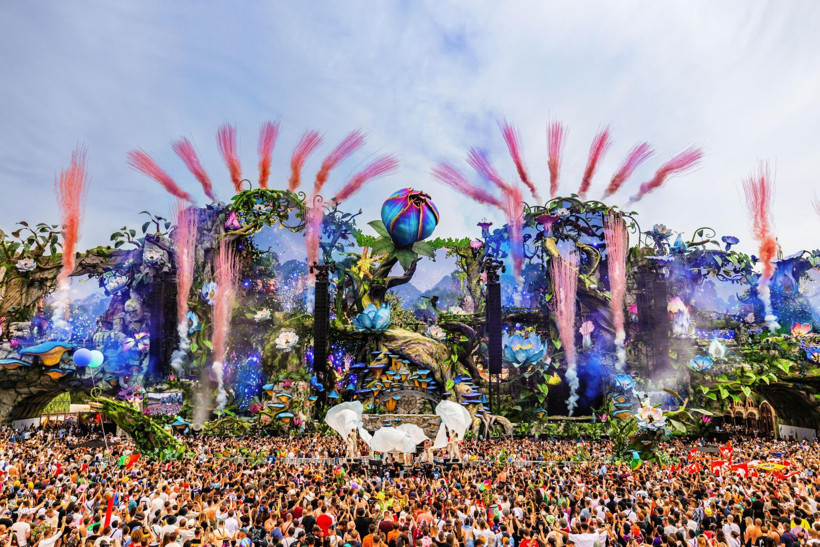 Tomorrowland 2026: Yeni Tema, Dev Kadro ve Teknolojik Devrim - Resim: 2