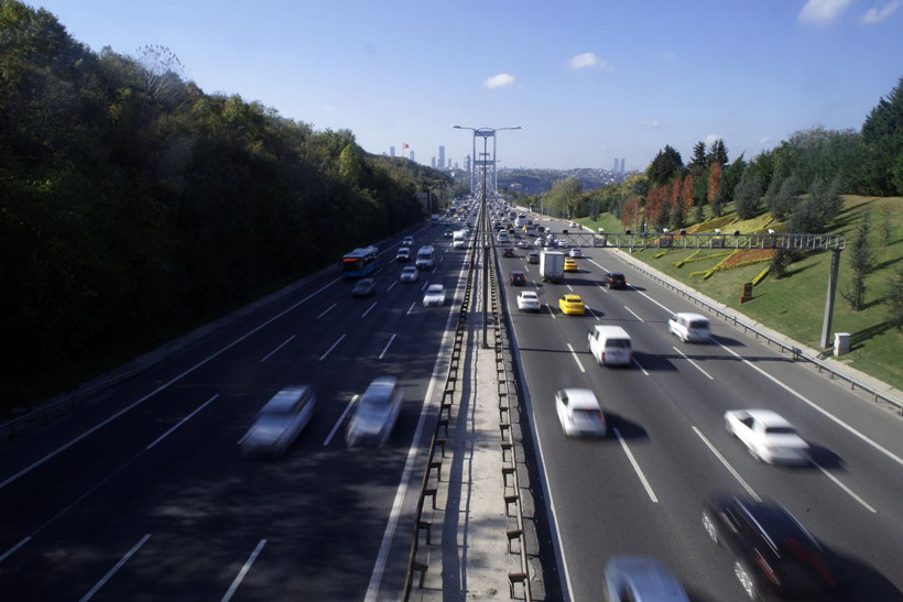 Yabancı plakalı araçlar için yeni düzenleme: Borcu olan sınırdan geçemeyecek - Resim: 4