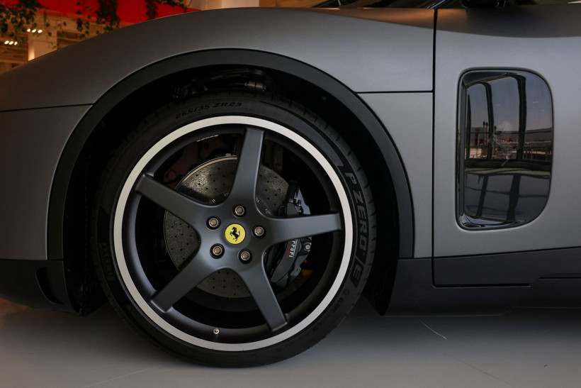 Ferrari’nin elektrikli aracına rekor fiyat: Özel olarak üretildi, açık artırmada satıldı - Resim: 1