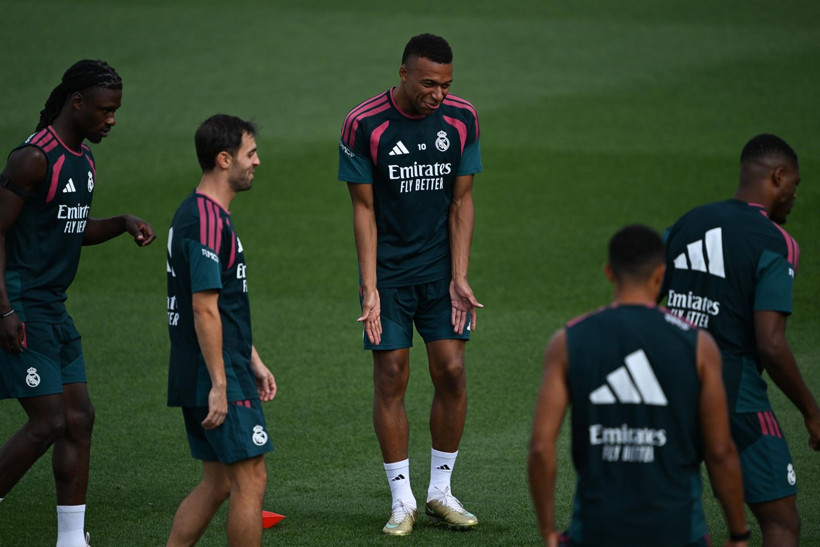 Real Madrid'in 144 milyon dolarlık transferi sahnede! Arda Güler'in yerine oyuna girdi - Resim: 6