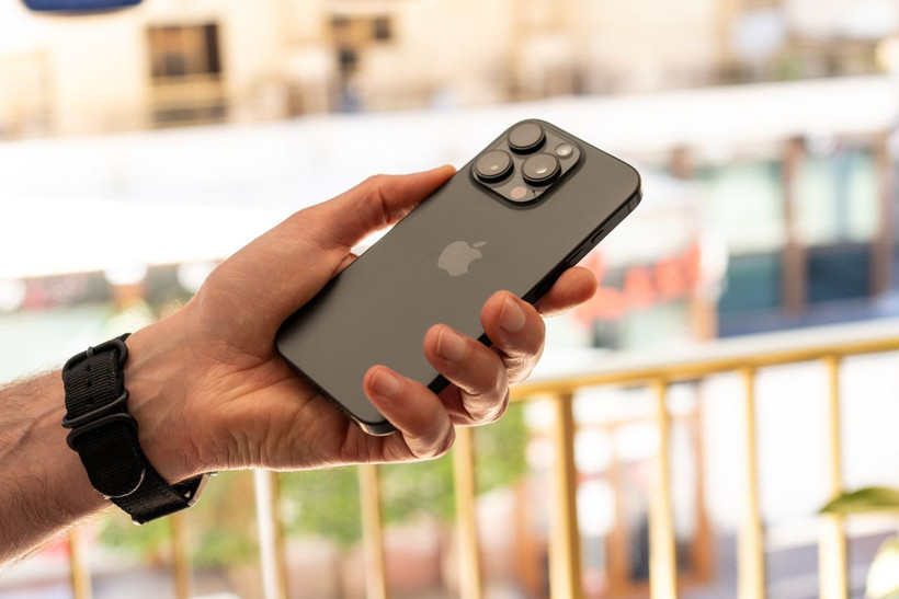 iPhone kullanıcılarına kötü haber: iPhone 18 cep yakacak! Fiyatlara yüzde 20 zam - Resim: 5