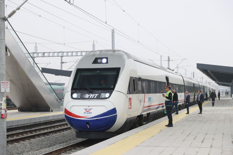 Ankara’dan Karadeniz’e hızlı tren: Yolculuk 2,5 saate inecek - Resim: 2
