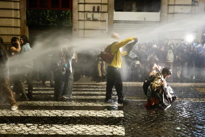 Protestoculara 10 bin euroya kadar ceza: Fransa'da tartışmalı tasarıya onay - Resim: 4