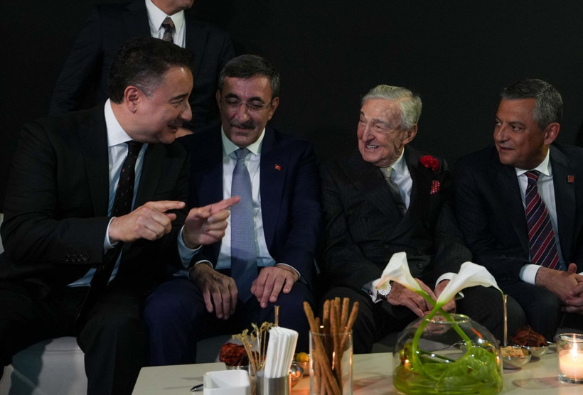 Siyaset ve iş dünyasının önemli isimleri Koç Holding'in 100'üncü yıl resepsiyonunda buluştu - Resim: 14