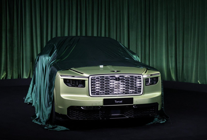 Bentley Torcal Tanıtıldı: 888 beygir gücü, 600 kilometre menzil - Resim: 2
