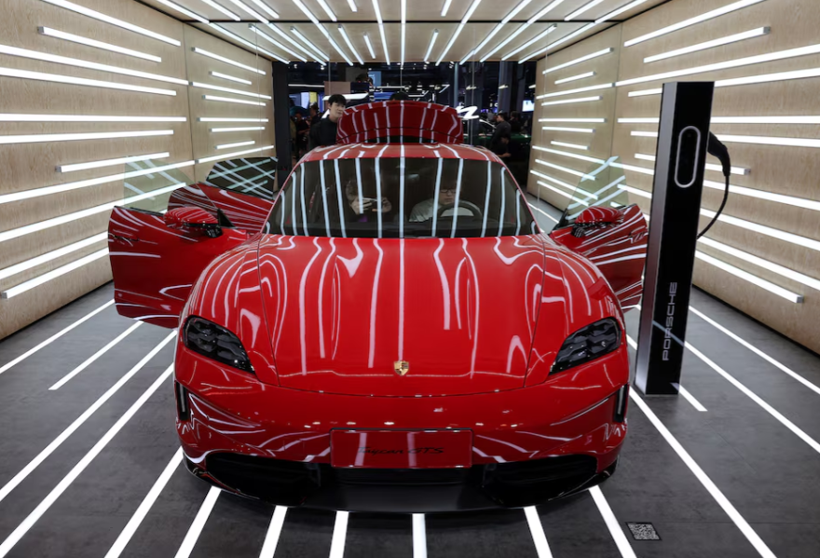 Porsche elektriklide geri adım attı: Benzinli Macan 2028'de dönüyor - Resim: 5