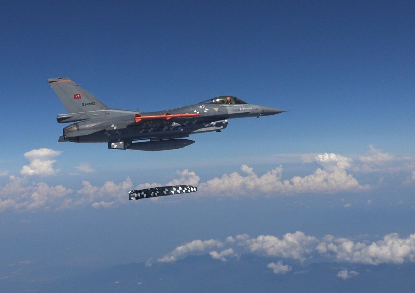 SOM-J seyir füzesi hedefi tam isabetle vurdu: Zırh delici harp başlığına sahip - Resim: 2